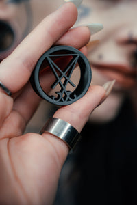One Pair of Lucifers Seal Tunnels