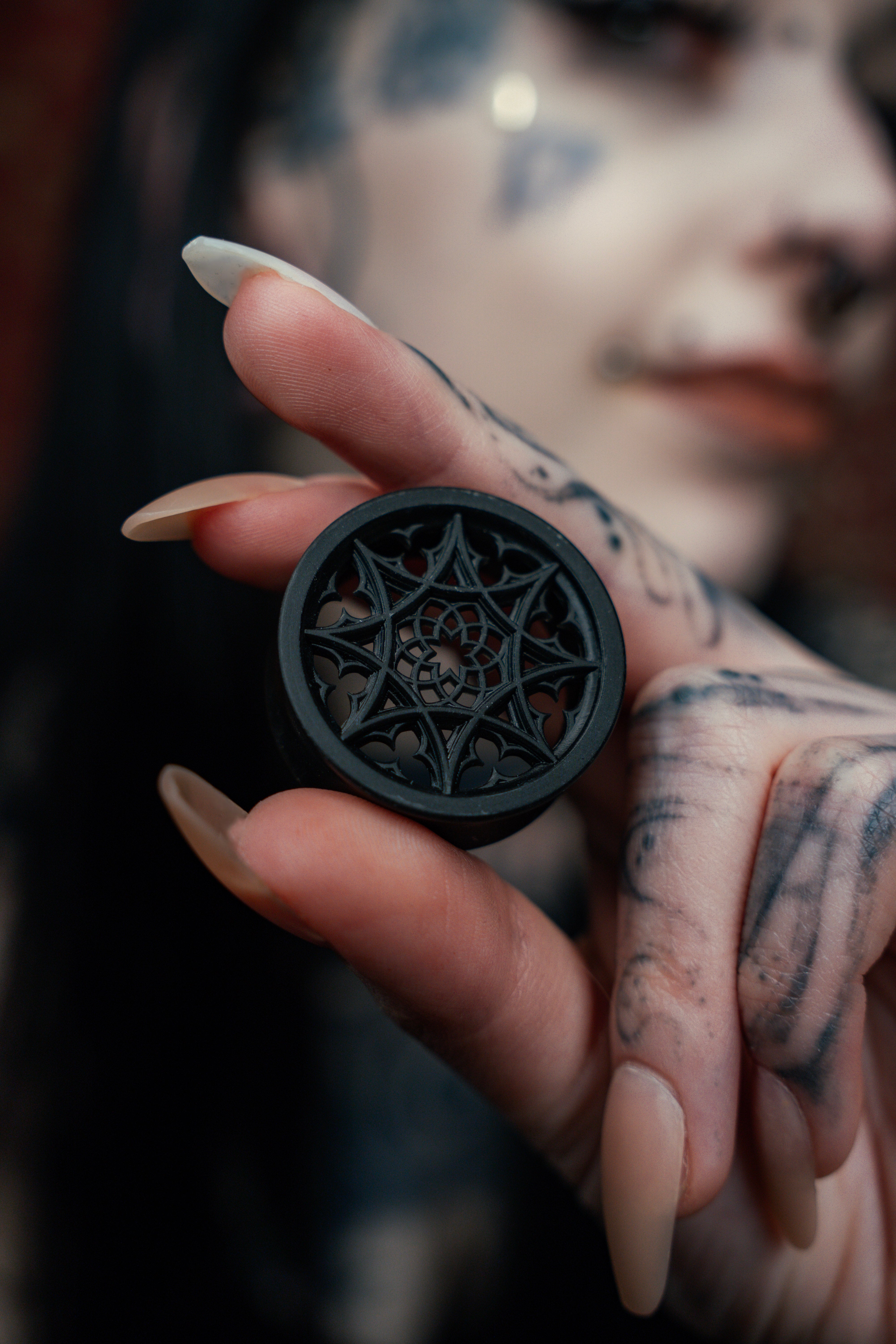 One Pair of Gothic Ornament Tunnels