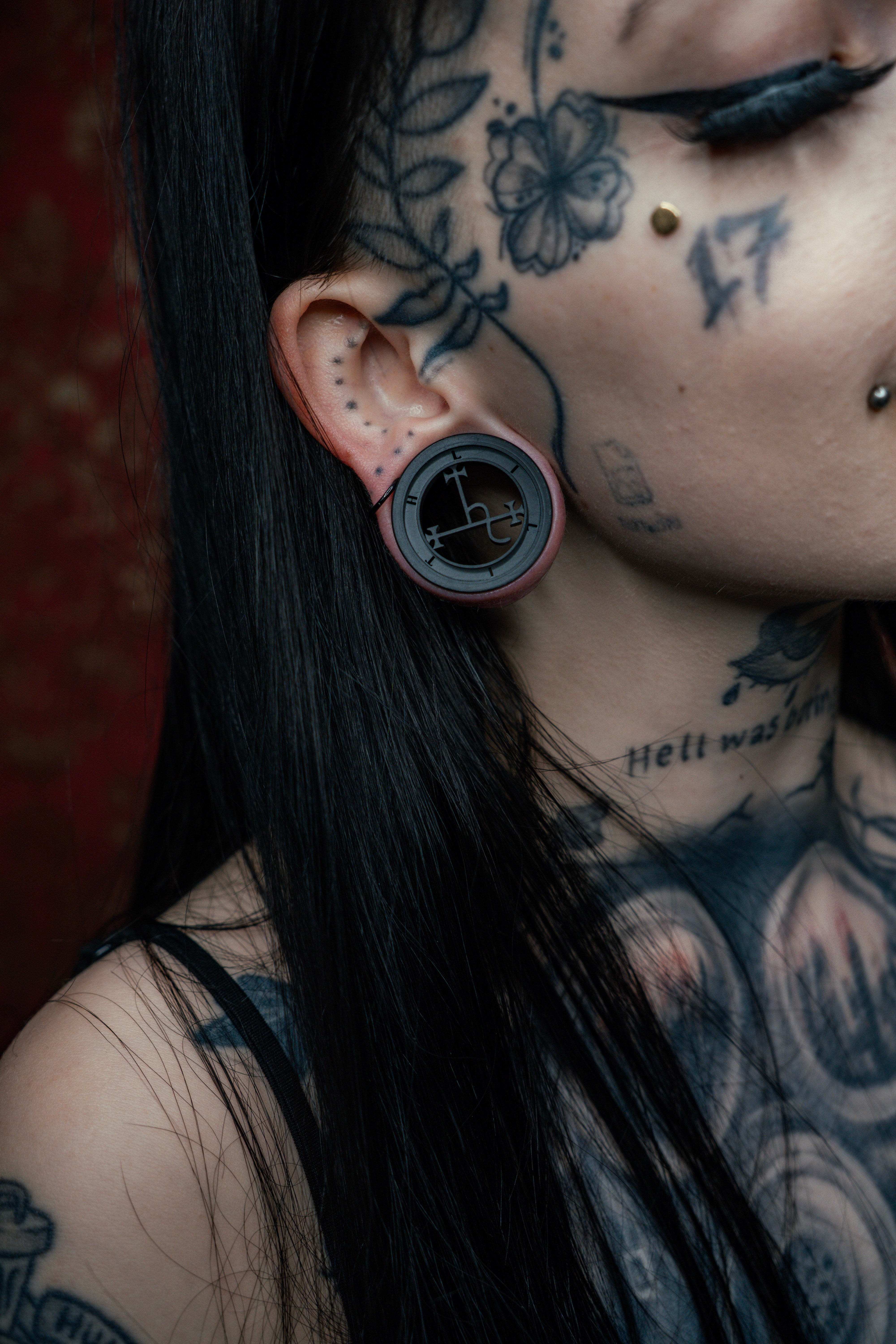 One Pair of Lilith's Seal Tunnels
