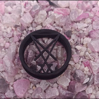 Lucifers Siegel Plug 