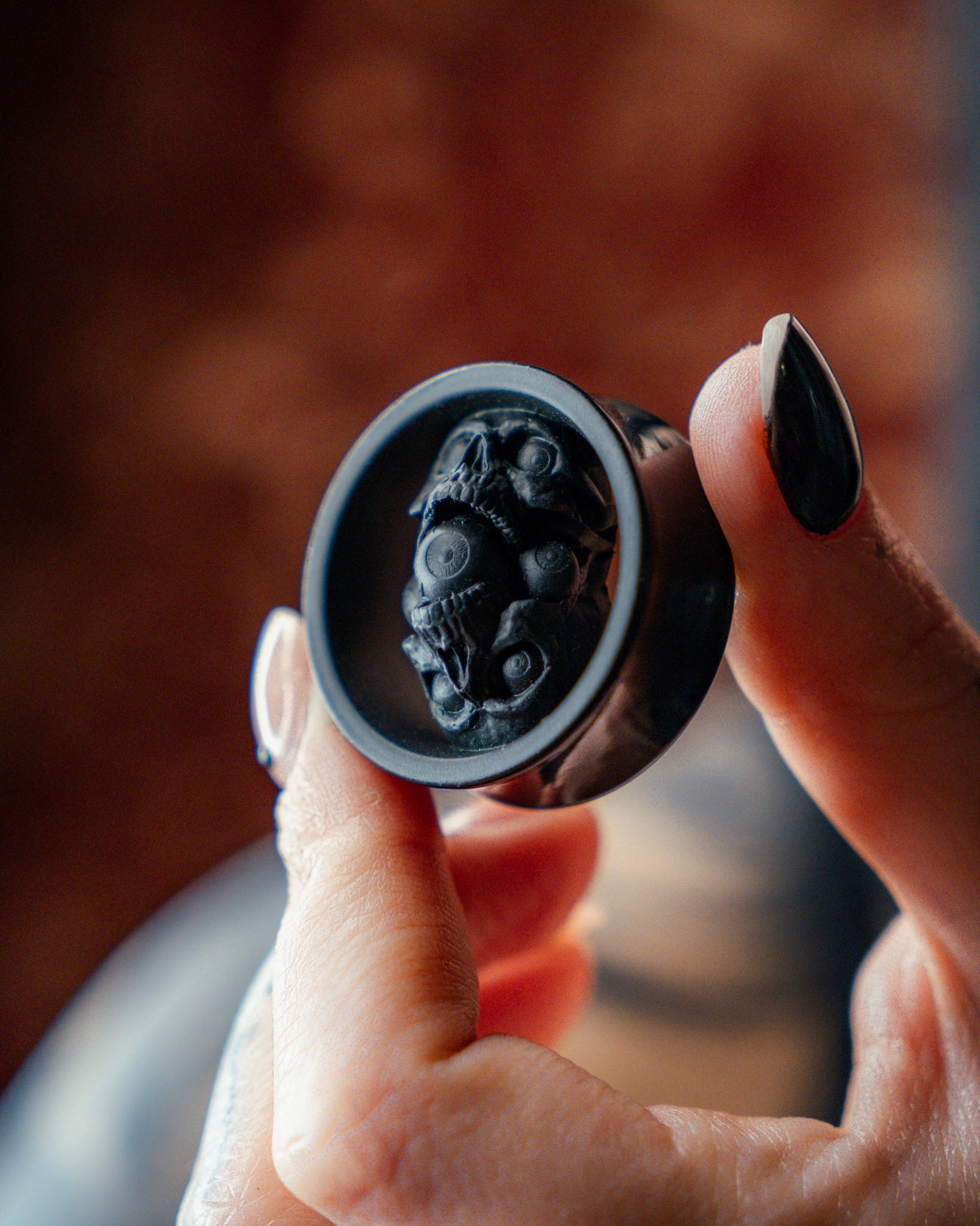 One Pair Skulls of Madness Tunnels