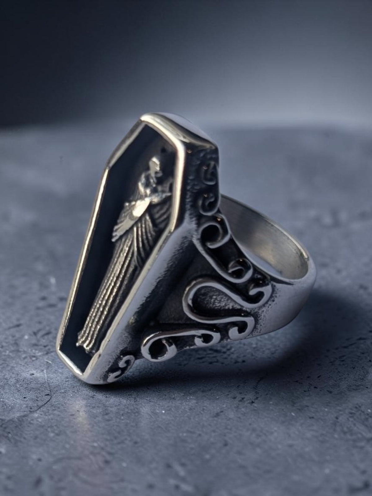 Coffin Ring