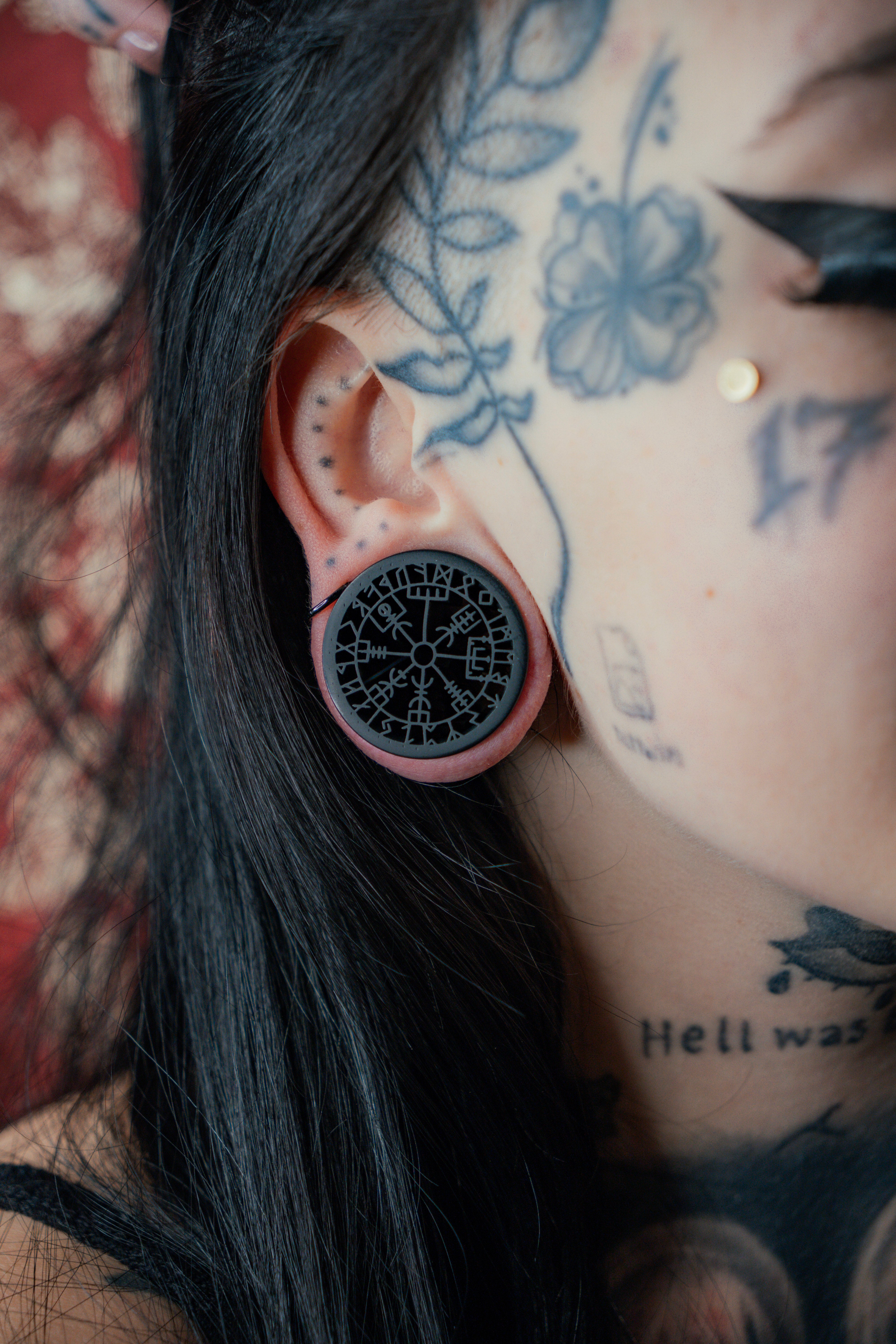 One Pair of Vegvisir Tunnels