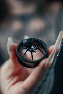 One Pair Spider Tunnels