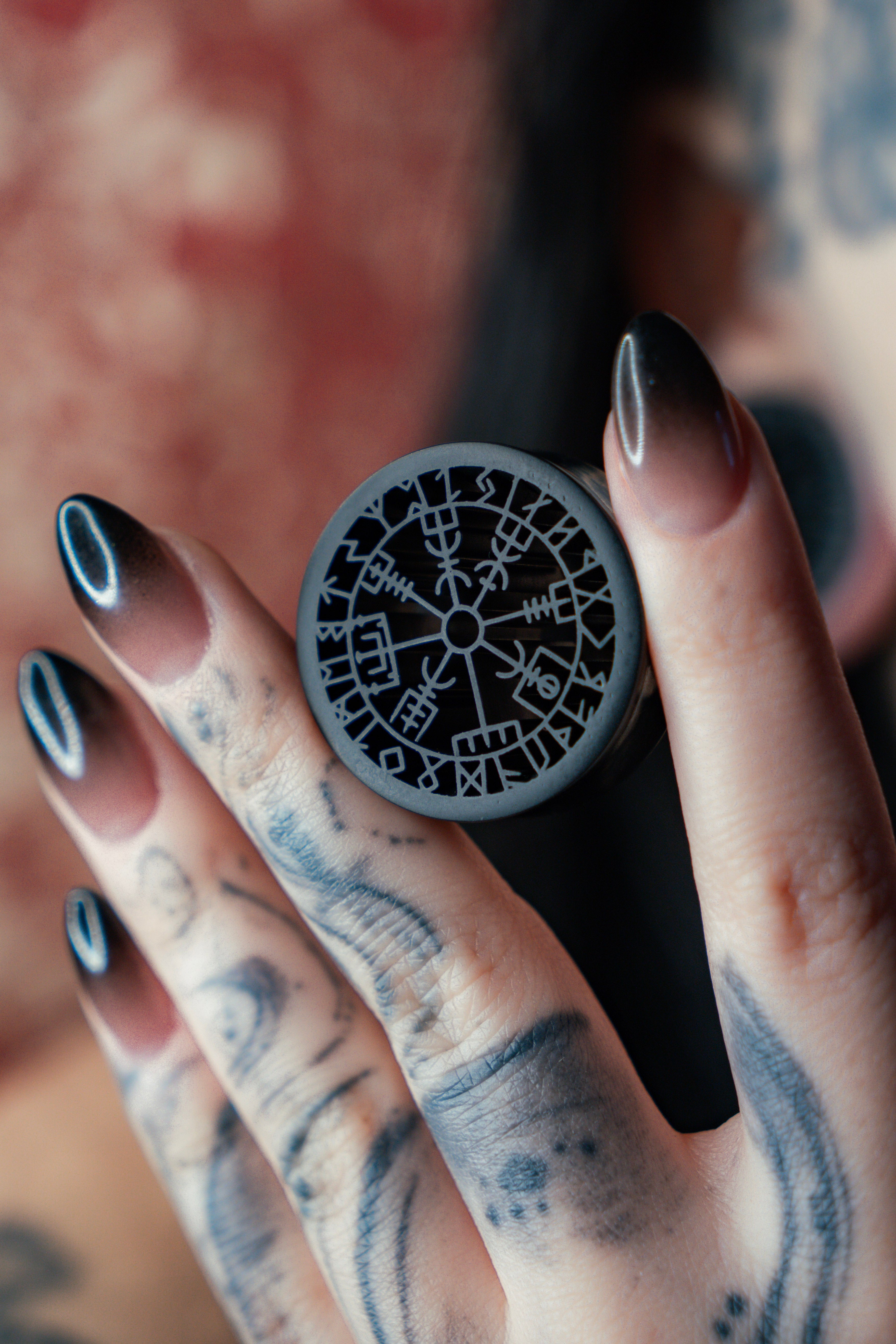 One Pair of Vegvisir Tunnels